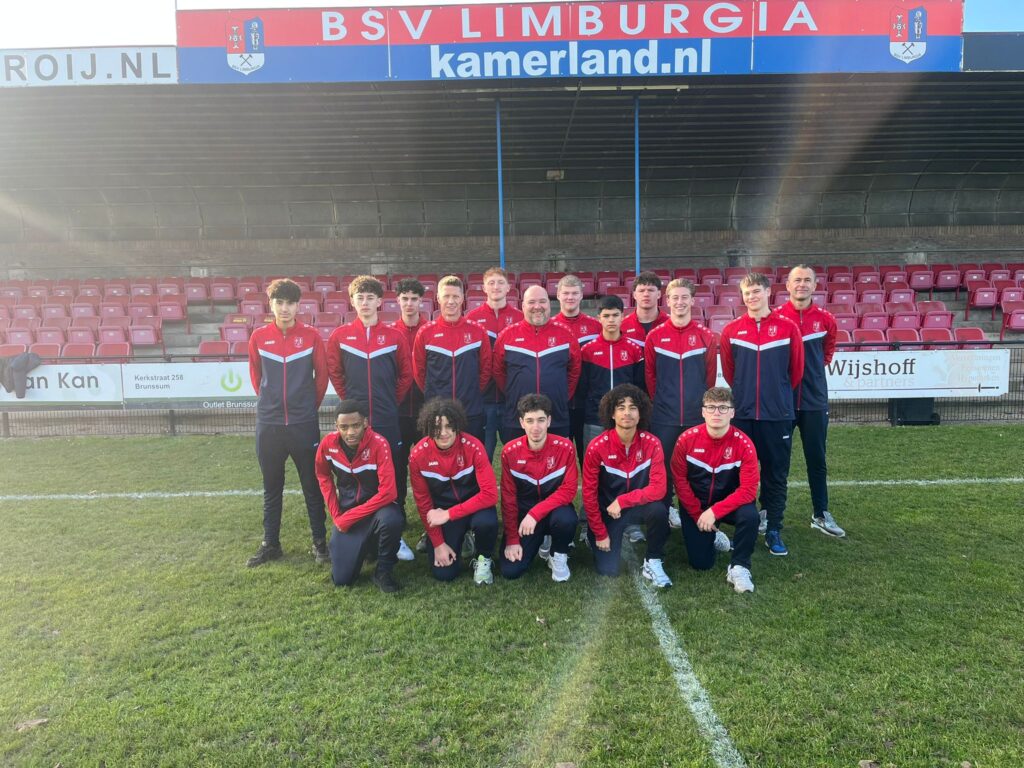 BSV Limburgia JO19 in het nieuw!